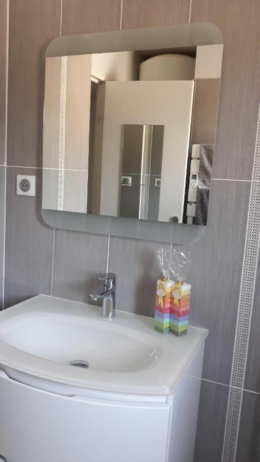 Pin-Rolland - Appartement 2 Chambres A 400M De La Plage Saint-Mandrier-sur-Mer Buitenkant foto